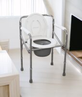 Scaune cu vas de toaleta