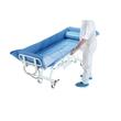 Pat electric pentru duș și transfer pacienți Moretti BI110, reglabil 59–99 cm, capacitate 200 kg