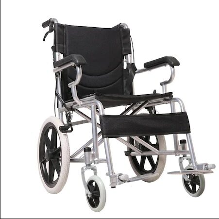 Scaun cu rotile ultrausor, pliabil, suprafata sezut 41 cm, max. 110kg, CML 203 ABJ-16 Negru - RESIGILAT